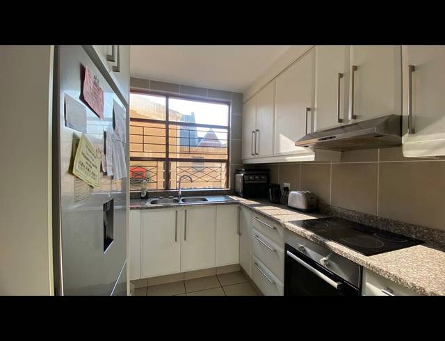 3 BEDROOM FLAT FOR SALE IN GLENWOOD